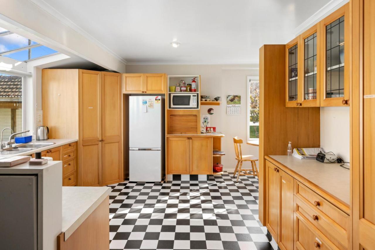 Centrally Located - Greytown Holiday Home Dış mekan fotoğraf